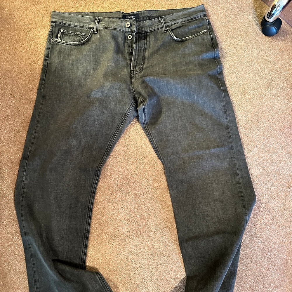 Burberry Jeans Men's size 40 x 30